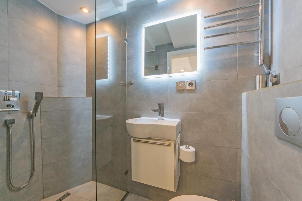 Studio Four - Prywatne Wejscie I Taras W Centrum Sopotu Ngoại thất bức ảnh